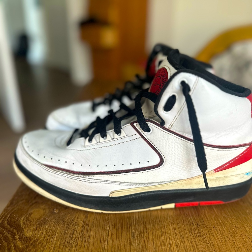 Air Jordan 2 Chicago(2010) release